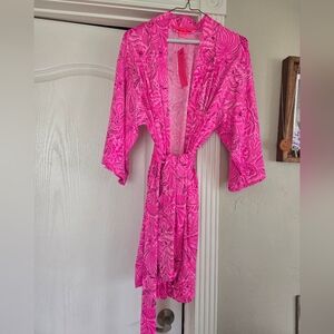 Lilly Pulitzer Vibrant Pink Women's Robe